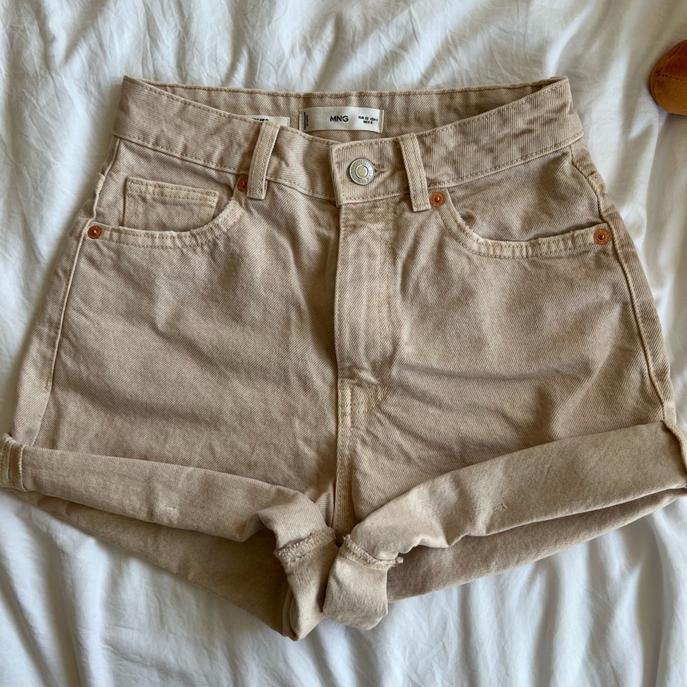 Mango shorts
